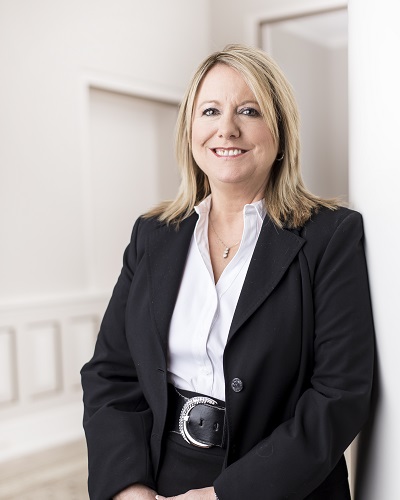 Headshot of Tami Terrell